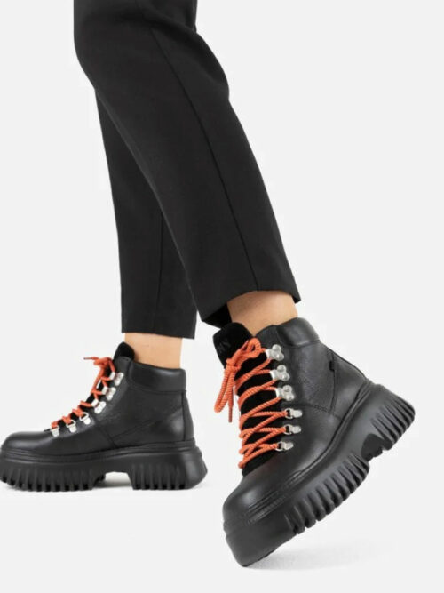 evi-ann-black-outdoor-boots-1