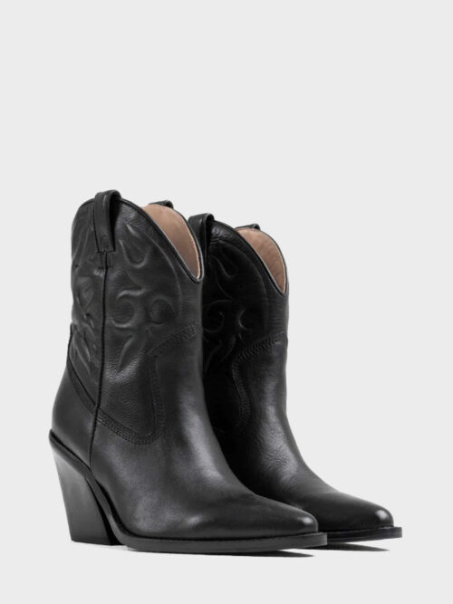 new-kole-black-low-western-boots-1