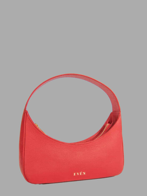 zoe-red