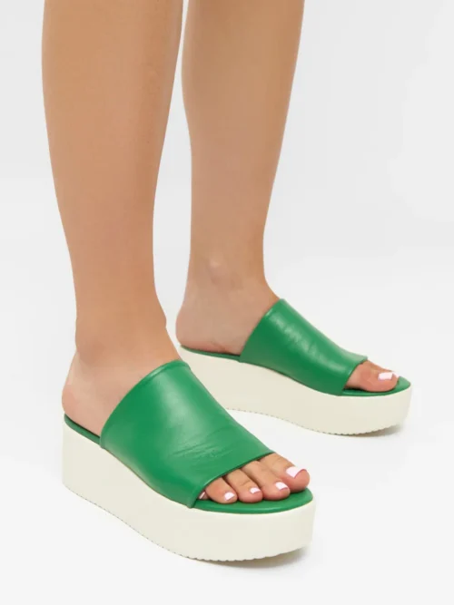 nanna-green-leather-slides-sandals-488_693x1000[1]
