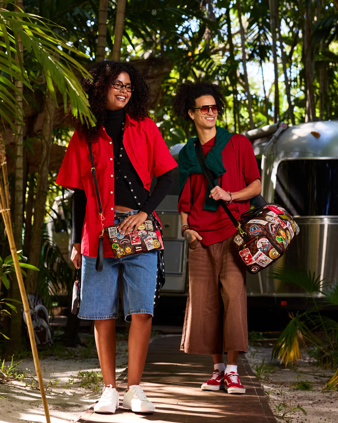 SPRAYGROUND_DISNEY0_2c77a534-d470-4609-aea0-7e1679d34b49